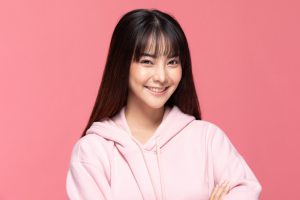 ทรงผมคนหัวเถิกผู้หญิง ทรงหน้าม้าซีทรู